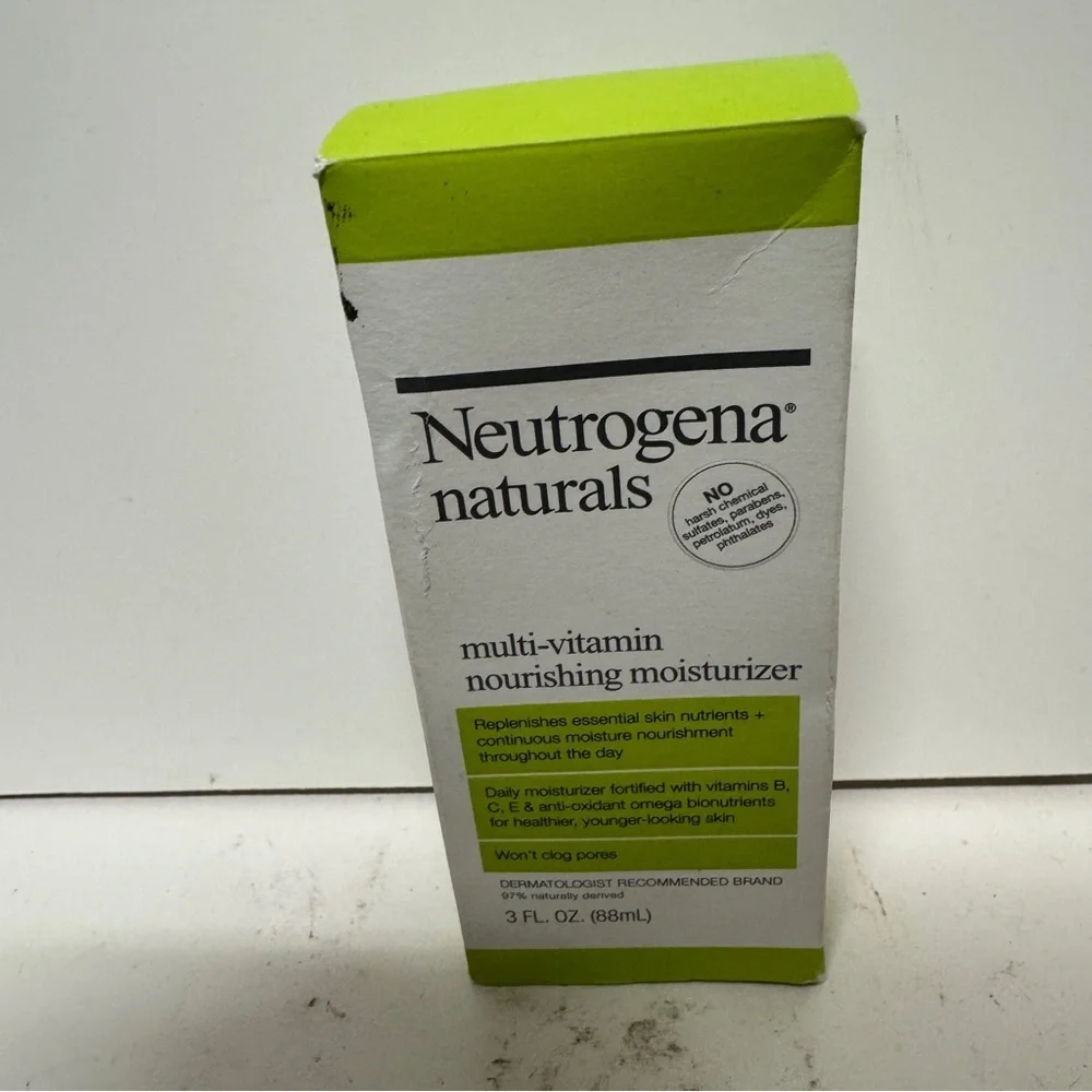 Neutrogena Naturals Multi Vitamin Moisturizer 3 OZ
